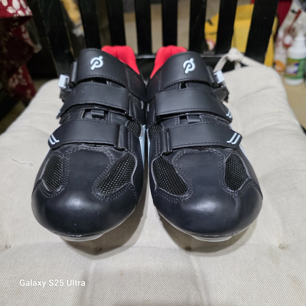 Peloton Black and Red Men's Cycling Shoes Unisex Size 42